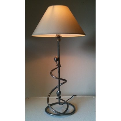 Double Leaf Table Lamp
