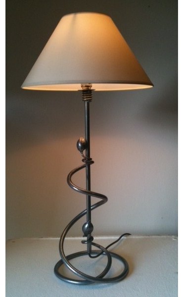 Double Leaf Table Lamp
