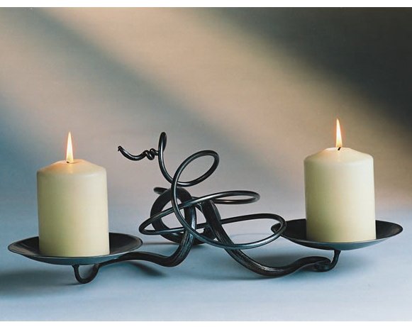 Double Tangle Table Centre